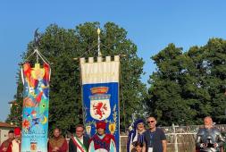 Baldini al Niballo Palio di Faenza 2025: premiato il Miglior Araldo